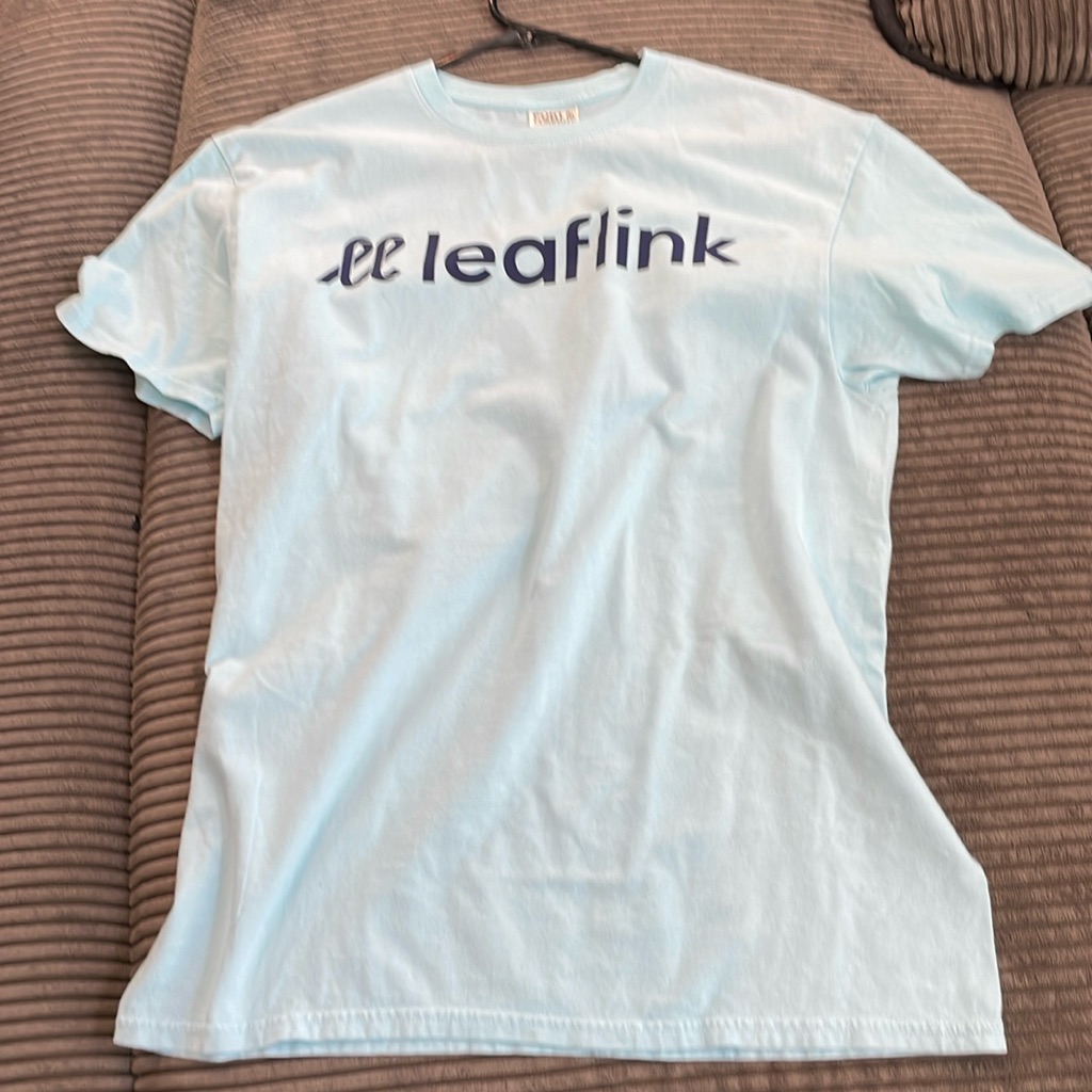 320 Leaflink Tee